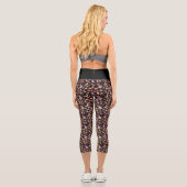 Whimsisches Halloween Night Sky Muster Capri Leggings (Rückseite)