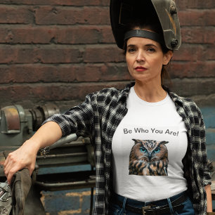 Whimsisches Mit Augen Owl T-Shirt