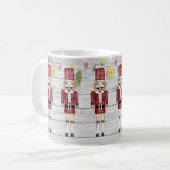 Whimsisches Nutcrackers-Lights Garland auf Barnboa Kaffeetasse (Vorderseite Links)