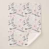 Whimsisches rosa, graues, florales Muster Sherpadecke (Vorderseite)