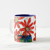 Whimsisches Rotes Blume Zweifarbige Tasse (Vorderseite Links)