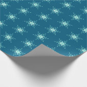 Whimsisches Schneeflockenmuster Geschenkpapier (Ecke)