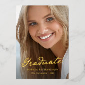 Whimsisches Skript | Chic Foto Abschluss Gold Folieneinladung (Vorderseite)