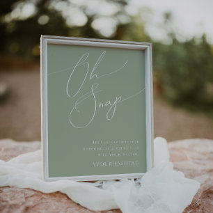 Whimsisches Skript Sage Green Oh Snap Hashtag Poster