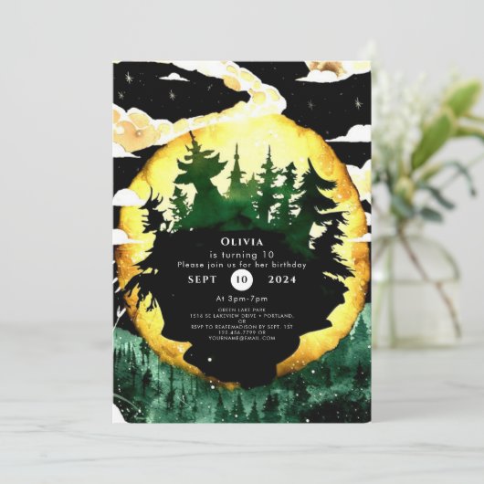 Whimsisches Wasserfarbenwald Geburtstag Einladung (Stehend Vorderseite)
