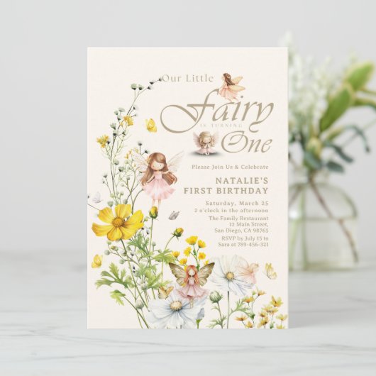 Whimsistische Wildblume Magische Fairy Erster Gebu Einladung (Stehend Vorderseite)