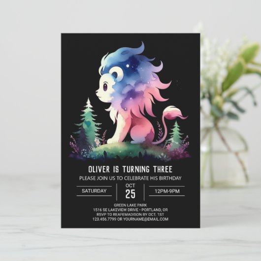 Whimsy Fantasy Lion Birthday Einladung (Stehend Vorderseite)