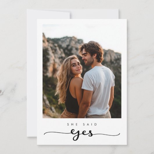 Whimsy Script 2 Foto Sie sagte ja Verlobung Einladung (Vorderseite)