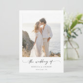 Whimsy Script Modernes Minimal Beach Foto Hochzeit Einladung (Stehend Vorderseite)