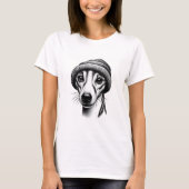 Whippet in einer Beanie T-Shirt (Vorderseite)