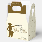 Whips & Wine Cowgirl Brautparty Geschenkschachtel (Geöffnet)