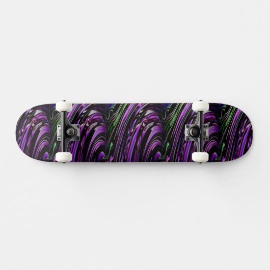 Whirl Wind Lila Skateboard (Horizontal)