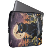 Whiskers of the Witching Hour - Black Cat Laptopschutzhülle (Vorne Rechts)
