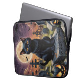 Whiskers of the Witching Hour - Black Cat Laptopschutzhülle (Vorderseite Links)
