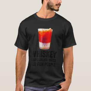 Whiskey Definition Magisches braunes Wasser für Sp T-Shirt