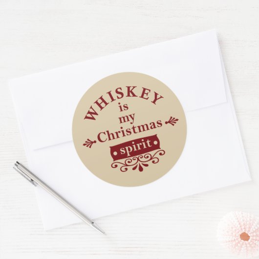 Whiskey ist mein Weihnachtsgeist Runder Aufkleber (Umschlag)