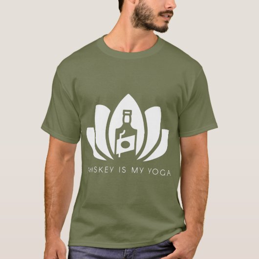 Whiskey ist My Yoga T-Shirt (Vorderseite)