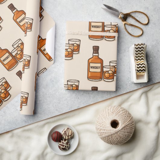 Whiskey Und Gläser Geschenkpapier (Kunsthandwerk)