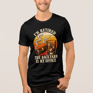 Whiskey Zigarre Ruhestand Humor Vintage Hinterhof Tri-Blend Shirt