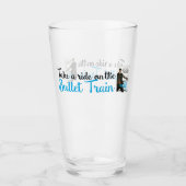 Whisky-Bullet auf dem Weg zum Trinken Glas (Vorderseite)