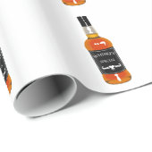 Whisky-Flaschen-Zeichnen abgeschieden auf weißem Geschenkpapier (Rolleneckpunkt)