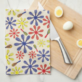 Whisky vor der größeren Frühstücks-Creme - wischt Geschirrtuch (Viertel Falte)