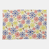 Whisky vor der größeren Frühstücks-Creme - wischt Geschirrtuch (Horizontal)