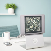 Whispered Clover Knotwork Garden Aufkleber (Laptop auf Schreibtisch)