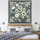 Whispered Clover Knotwork Garden Leinwanddruck (Insitu (Schlafzimmer))