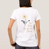 Whispering Meadow - Butter Yellow Floral & Text T-Shirt (Rückseite)