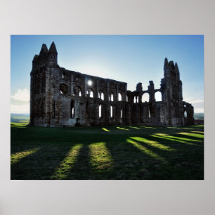 Whitby Abbey bei Sonnenuntergang Poster