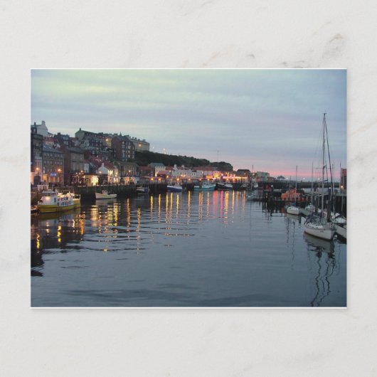 Whitby bei Dämmerung Postkarte (Vorderseite)