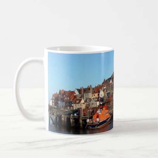 Whitby mit altem Rettungsboothaus Kaffeetasse (Links)