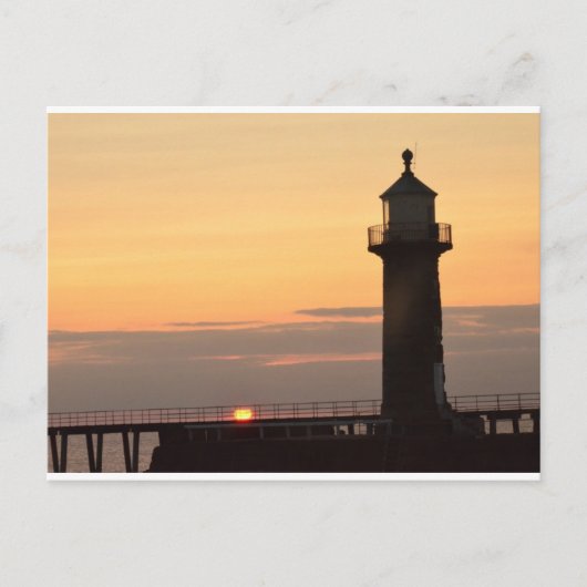 Whitby Sunrise Postkarte (Vorderseite)