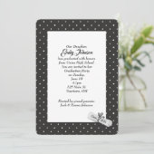 White 2025 Diploma on Polka Dot Pattern Einladung (Stehend Vorderseite)