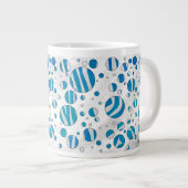 White and Blue Polka Dot Zebra Jumbo-Tasse (Vorderseite Rechts)