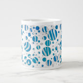 White and Blue Polka Dot Zebra Jumbo-Tasse (Vorderseite)