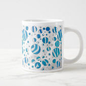 White and Blue Polka Dot Zebra Jumbo-Tasse (Rechts)