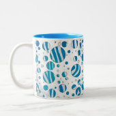 White and Blue Polka Dot Zebra Zweifarbige Tasse (Links)
