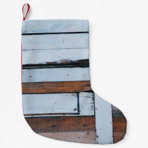 White and brown wooden board kleiner weihnachtsstrumpf