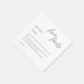 White and Dusty Blue Modern Fun Facts Wedding Serviette (Ecke)