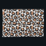 White and Gold Foil Cheetah - Leopard Muster Geschirrtuch<br><div class="desc">Weiße und goldene Foil Geparden oder Leopard gepunktete Tiermuster. Die Big Cat Animal Print verwendet moderne Imitate und Goldfolie. Die Cheetah Print ist ein großartiges Geschenk für ein wildes Party.</div>