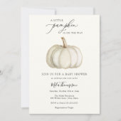 White and Gold Pumpkin Baby Shower Einladung (Vorderseite)