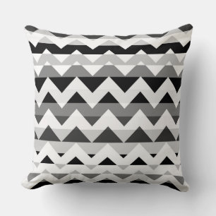 White and Grey Zickzack Zigzag Kissen