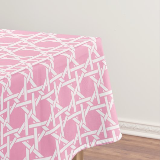 White and Pink Cane Webbing Tischdecke (Beispiel)