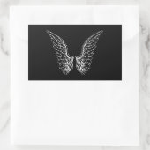 White Angel Wings auf schwarzem Hintergrund Rechteckiger Aufkleber (Tasche)