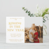 White Art Deco Modernes Foto Neujahr Verlobung Ankündigung (Stehend Vorderseite)