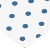 White Azure Blue Polka Dots Tischdecke (Schrägansicht)