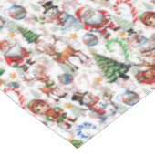 White Background Christmas Decorative Pattern Tischdecke (Schrägansicht)