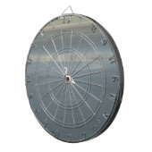 White Bird auf grauem Sand Beach Art Print Dartscheibe (Vorderseite rechts)